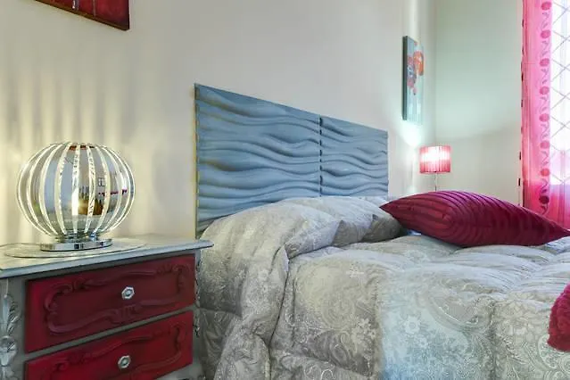 Homestay Room Piazzale Gregorio VII Rome