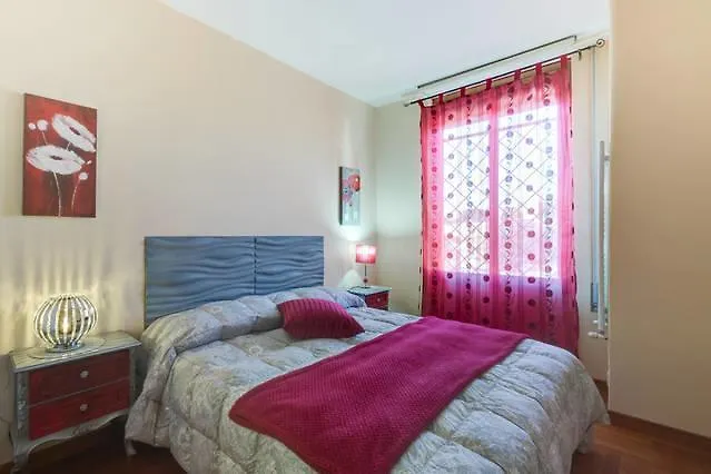 Homestay Room Piazzale Gregorio VII Rome Italy